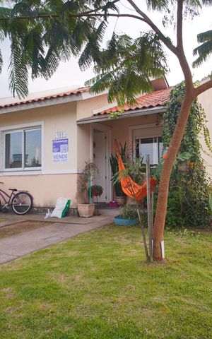 Casa de condomínio à venda com 55m², 3 quartos e 2 vagasÁrea externa