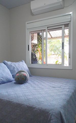Casa de condomínio à venda com 55m², 3 quartos e 2 vagasQuarto 1