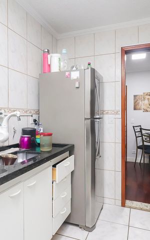 Apartamento à venda com 58m², 2 quartos e 1 vagaCozinha e Área de Serviço