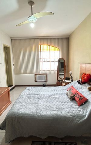 Casa à venda com 341m², 6 quartos e 2 vagasQuarto 3 - Suíte