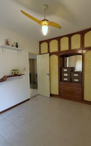 Casa à venda com 341m², 6 quartos e 2 vagasQuarto 1