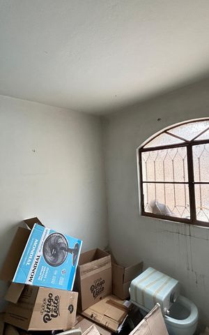 Casa à venda com 341m², 6 quartos e 2 vagasQuarto 1 anexo
