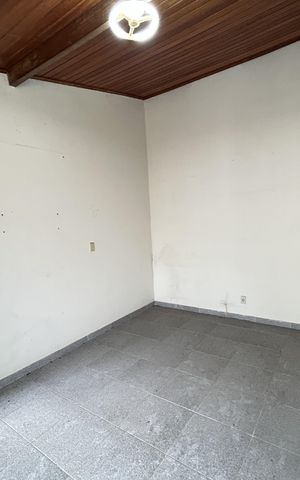 Casa à venda com 341m², 6 quartos e 2 vagasQuarto 2 anexo