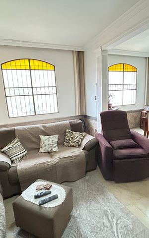 Casa à venda com 341m², 6 quartos e 2 vagasSala 2