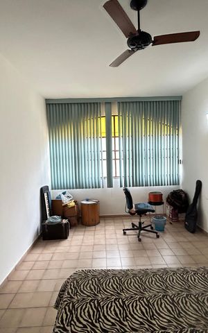 Casa à venda com 341m², 6 quartos e 2 vagasQuarto 2