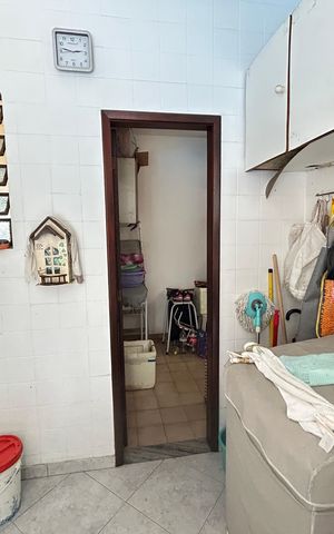 Casa à venda com 341m², 6 quartos e 2 vagasÁrea de Serviço
