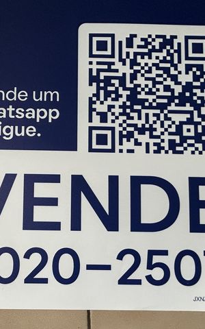 Casa à venda com 341m², 6 quartos e 2 vagasCódigo