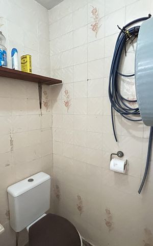 Casa à venda com 341m², 6 quartos e 2 vagasLavabo