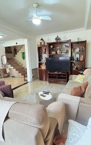 Casa à venda com 341m², 6 quartos e 2 vagasSala 2