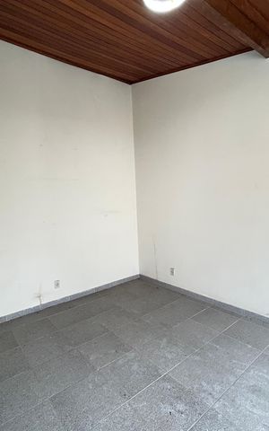 Casa à venda com 341m², 6 quartos e 2 vagasQuarto 2 anexo
