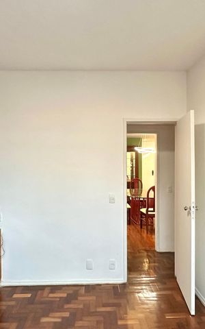 Apartamento à venda com 160m², 4 quartos e 2 vagas