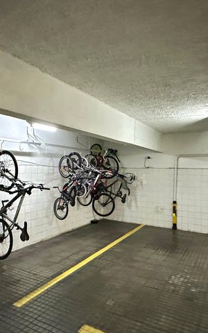 Apartamento à venda com 160m², 4 quartos e 2 vagas