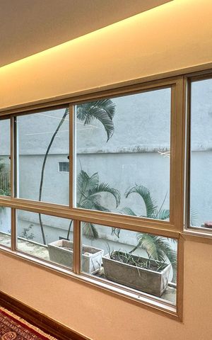 Apartamento à venda com 160m², 4 quartos e 2 vagas