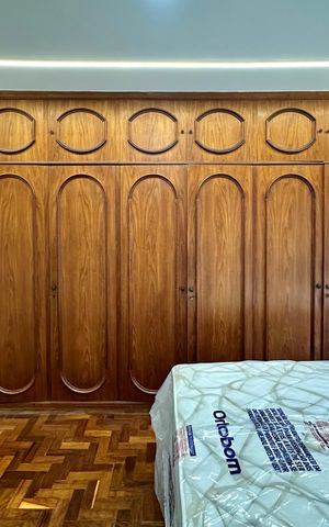 Apartamento à venda com 160m², 4 quartos e 2 vagas