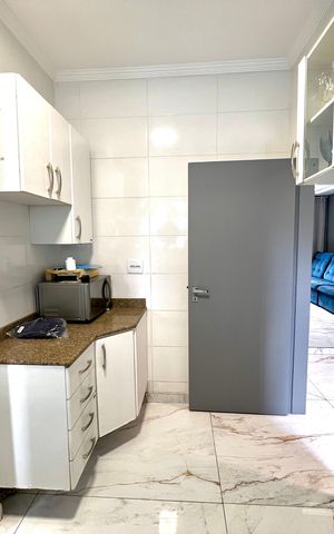 Apartamento à venda com 130m², 3 quartos e 1 vaga Apartamento à venda com 130m², 3 quartos e 1 vagaCozinha
