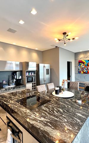 Apartamento à venda com 130m², 3 quartos e 1 vaga Apartamento à venda com 130m², 3 quartos e 1 vagaCobertura