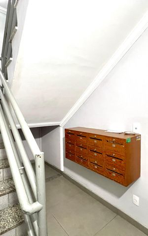 Apartamento à venda com 130m², 3 quartos e 1 vaga Apartamento à venda com 130m², 3 quartos e 1 vagaHall social