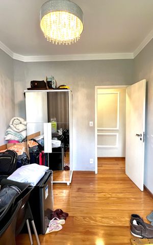 Apartamento à venda com 130m², 3 quartos e 1 vaga Apartamento à venda com 130m², 3 quartos e 1 vagaQuarto 1