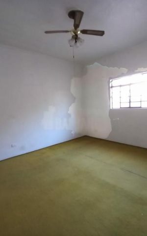 Casa à venda com 170m², 4 quartos e 4 vagas