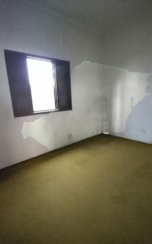 Casa à venda com 170m², 4 quartos e 4 vagas