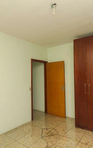 Casa à venda com 212m², 5 quartos e 3 vagas Casa à venda com 212m², 5 quartos e 3 vagasSuite