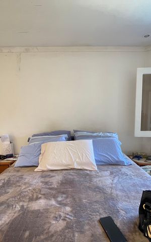 Casa à venda com 650m², 5 quartos e 6 vagas Casa à venda com 650m², 5 quartos e 6 vagasQuarto 1