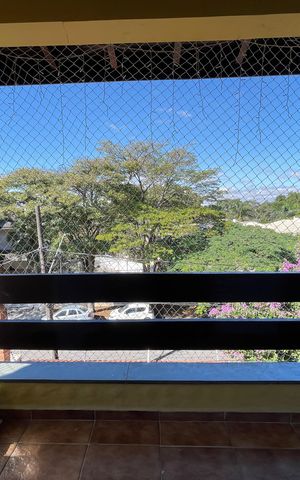 Casa à venda com 650m², 5 quartos e 6 vagas Casa à venda com 650m², 5 quartos e 6 vagasQuarto 3