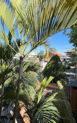 Casa à venda com 650m², 5 quartos e 6 vagas Casa à venda com 650m², 5 quartos e 6 vagasQuarto 4