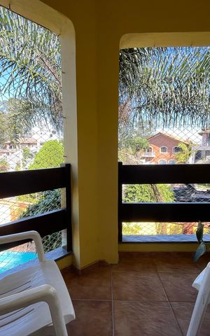 Casa à venda com 650m², 5 quartos e 6 vagas Casa à venda com 650m², 5 quartos e 6 vagasQuarto 1