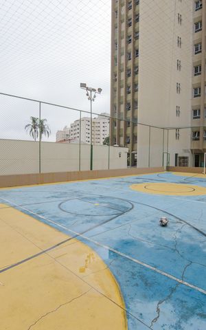 Apartamento para alugar com 147m², 3 quartos e 2 vagas Apartamento para alugar com 147m², 3 quartos e 2 vagasÁrea comum - Quadra Poliesportiva