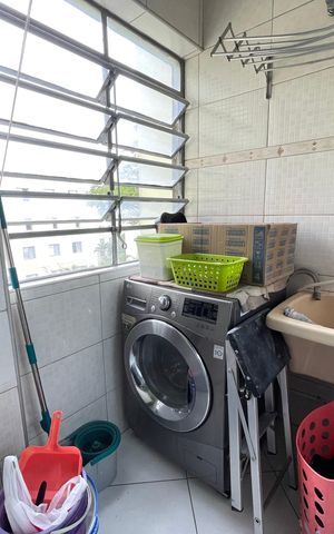 Apartamento à venda com 63m², 3 quartos e 1 vagaÁrea de serviço 