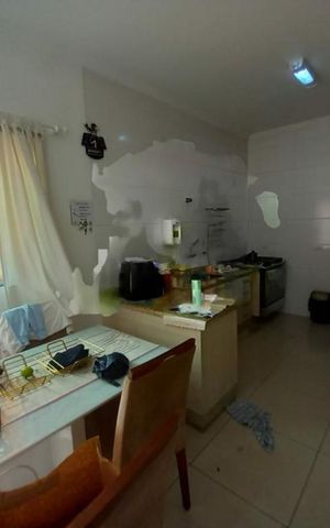 Casa à venda com 81m², 1 quarto e 2 vagas