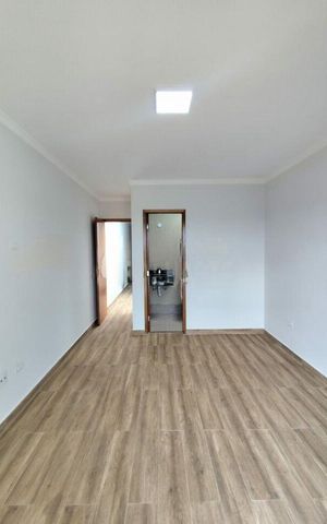 Casa à venda com 150m², 3 quartos e 2 vagas