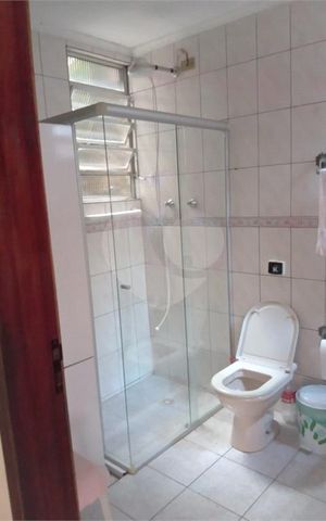 Casa à venda com 334m², 3 quartos e 4 vagas