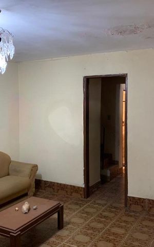 Casa à venda com 205m², 4 quartos e sem vaga