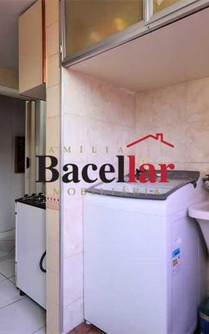Apartamento à venda com 72m², 2 quartos e 1 vaga