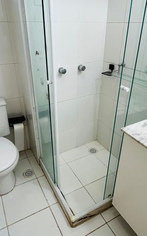 Apartamento à venda com 74m², 3 quartos e 2 vagas Apartamento à venda com 74m², 3 quartos e 2 vagasBanheiro social