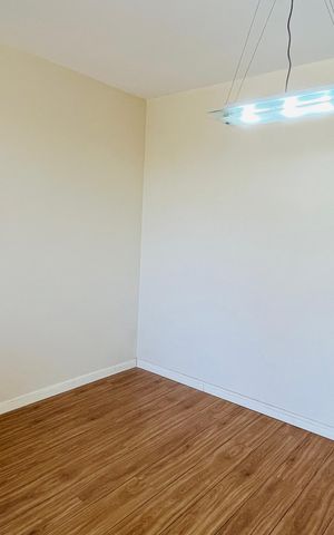 Apartamento à venda com 74m², 3 quartos e 2 vagas Apartamento à venda com 74m², 3 quartos e 2 vagasSala