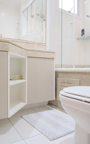 Apartamento para alugar com 180m², 4 quartos e 3 vagasBanheiro da Suíte 1