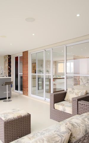 Apartamento para alugar com 180m², 4 quartos e 3 vagasVaranda