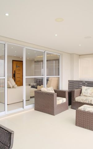 Apartamento para alugar com 180m², 4 quartos e 3 vagasVaranda