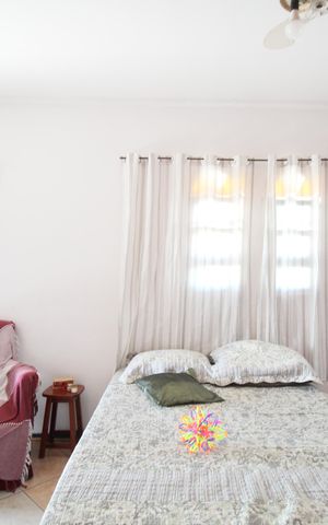 Casa à venda com 250m², 4 quartos e 2 vagassuíte 