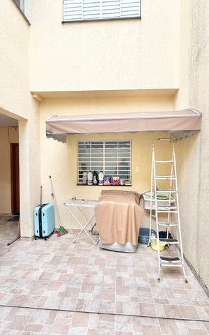 Casa para alugar com 130m², 2 quartos e 2 vagas