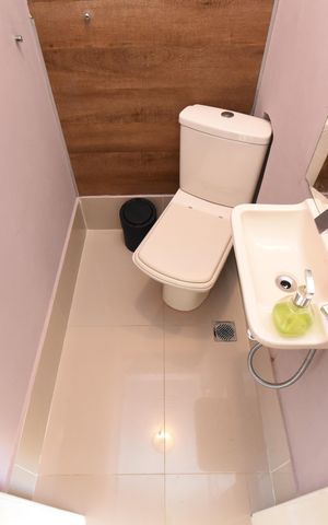 Casa à venda com 166m², 3 quartos e 4 vagasLavabo