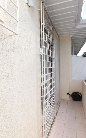 Casa à venda com 166m², 3 quartos e 4 vagasSacada da Suíte