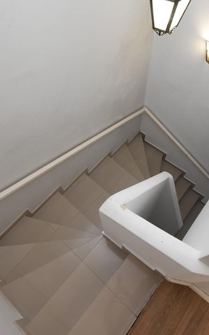 Casa à venda com 166m², 3 quartos e 4 vagasCorredor/Escadas