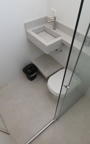 Casa à venda com 166m², 3 quartos e 4 vagasSuíte 2