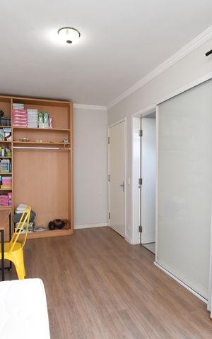 Casa à venda com 166m², 3 quartos e 4 vagasSuíte 2