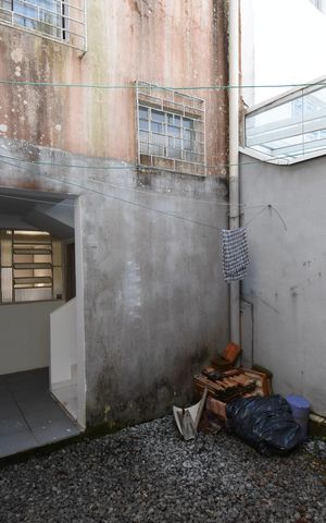Casa à venda com 166m², 3 quartos e 4 vagasÁrea de Serviço