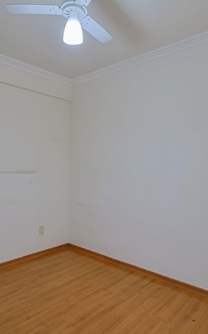 Apartamento à venda com 100m², 3 quartos e 3 vagas Apartamento à venda com 100m², 3 quartos e 3 vagasQuarto 3